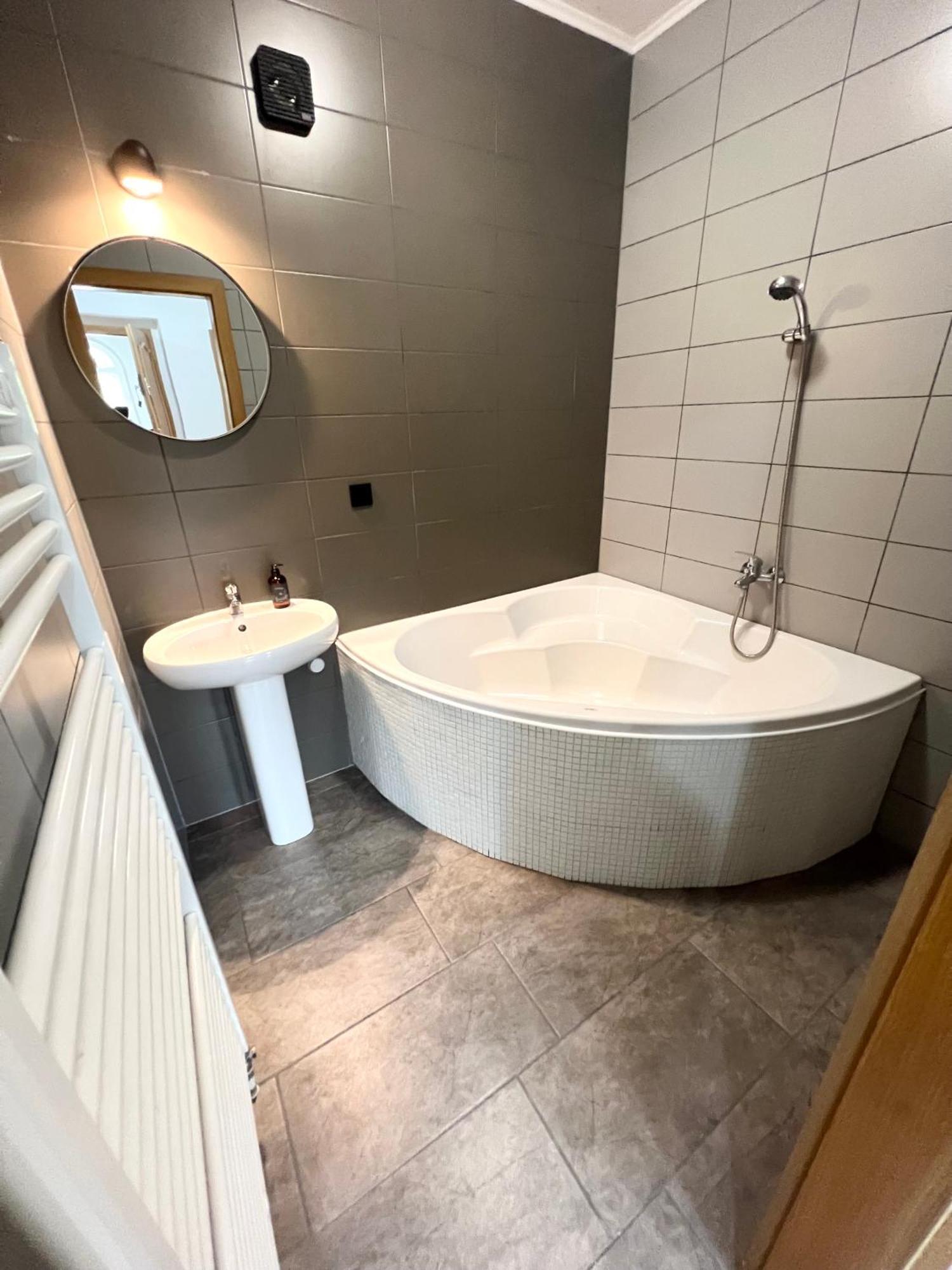 Grandlux Villa & Spa Теплице Экстерьер фото
